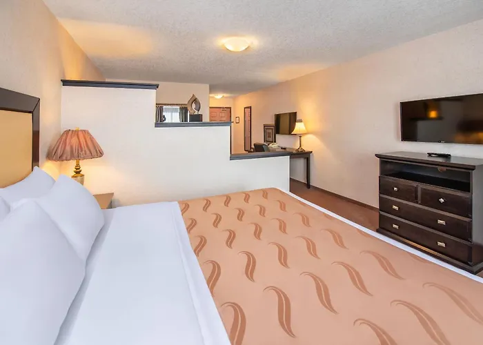 Quality Inn & Suites